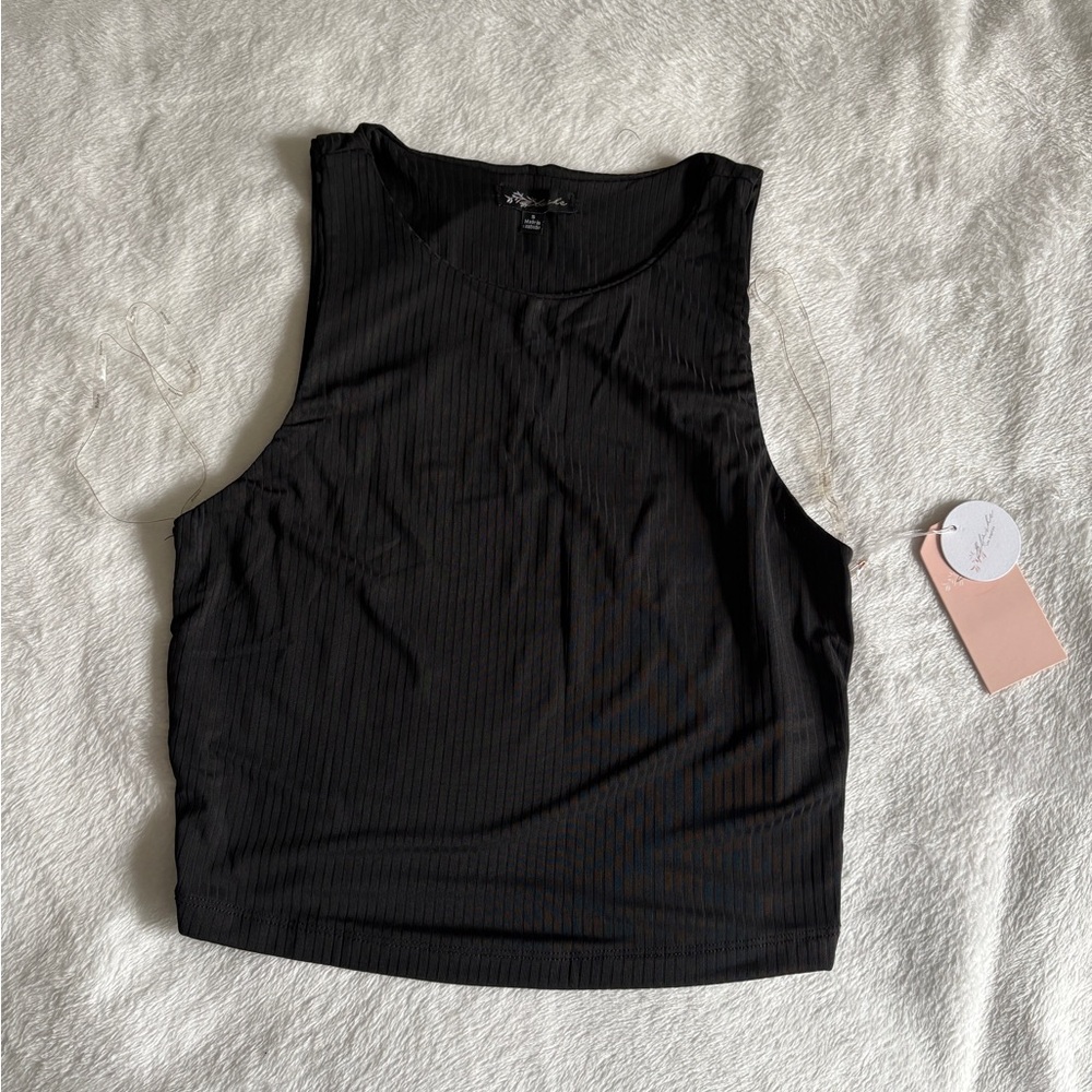 Black Sleeveless Top